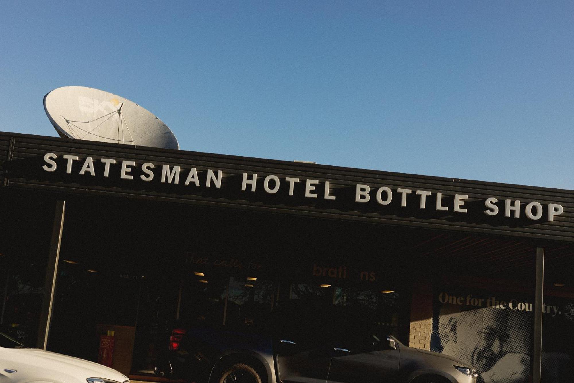 Statesman Hotel Canberra Exterior foto