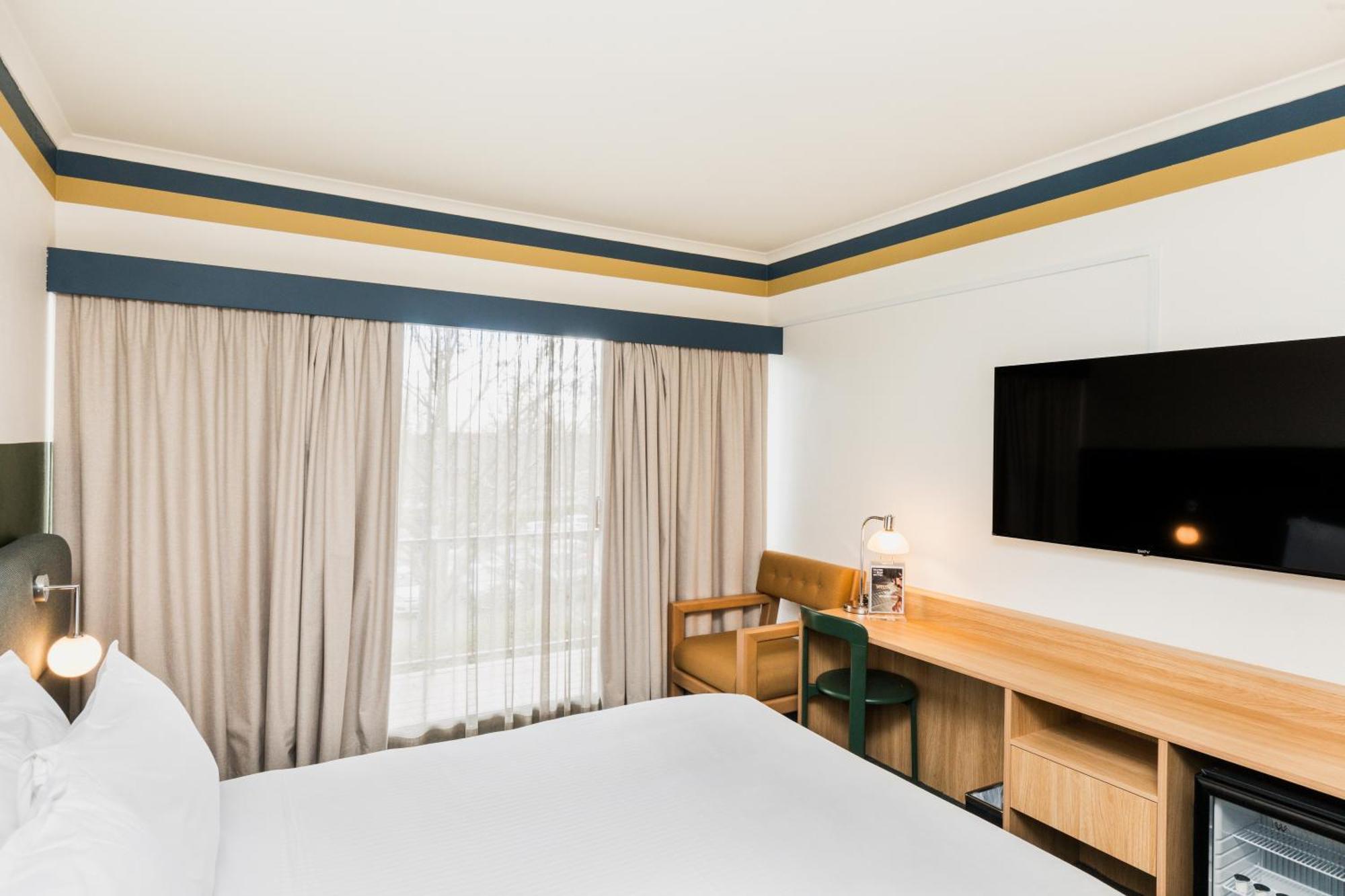 Statesman Hotel Canberra Exterior foto